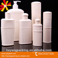 Bouteille de shampooing en plastique cylindrique